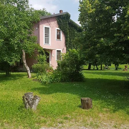 Le Case Nel Bosco Vanzago Εξωτερικό φωτογραφία